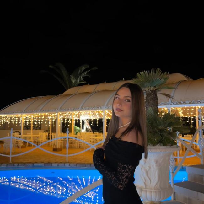 Babysitter in Fondi: Martina