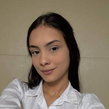 Babá em Brasília: Nyna