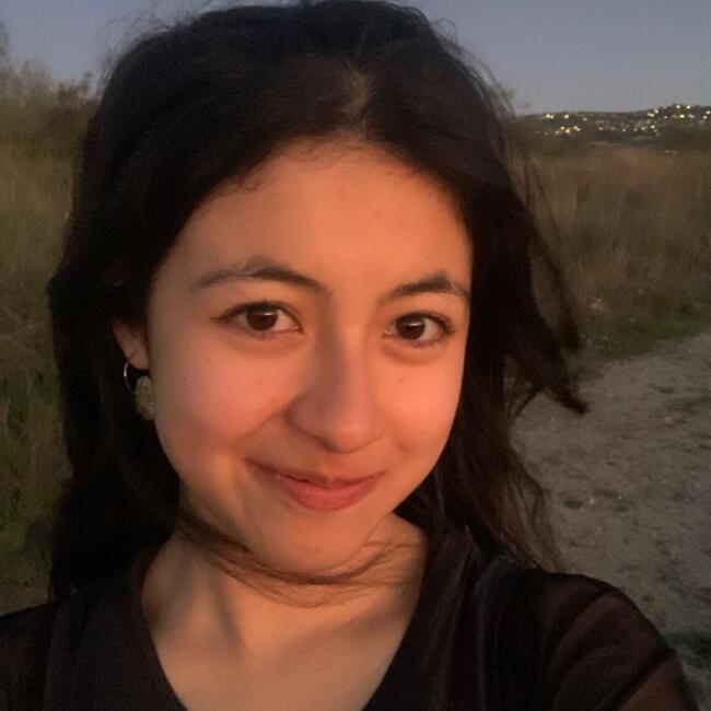 Canguro en Guadalajara: Luanna Valeria