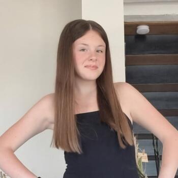 Baby-sitter Beuzeville-la-Grenier: Athéna