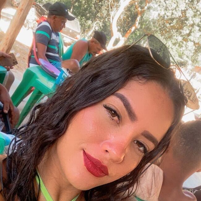 Babysitter in Novo Lino: Valderlania