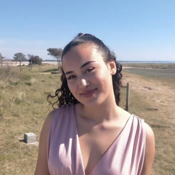Babysitter Brette-les-Pins: Aurelie
