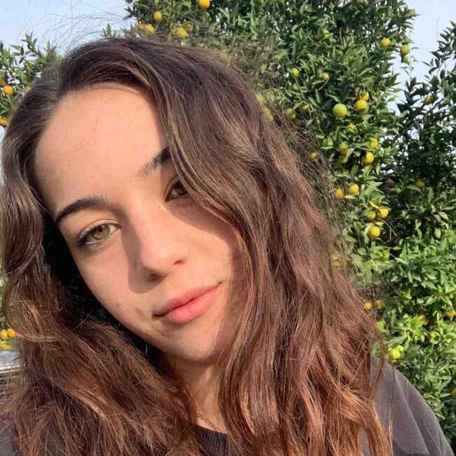 Babysitter a Loreto: Sohara