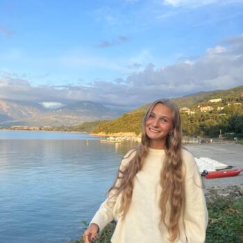 Babysitter in Chambéry: Jade