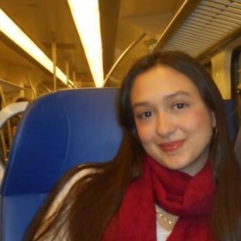 Oppas in Den Haag: Alba