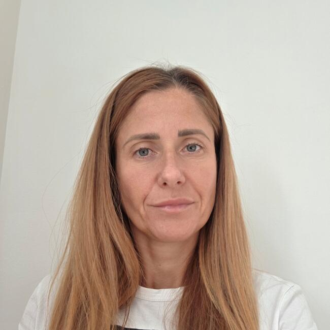 Babysitter in Toronto: Boryana