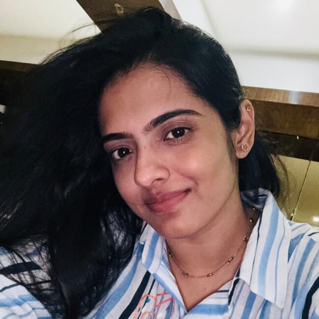 Babysitting job in Surat: Divyani