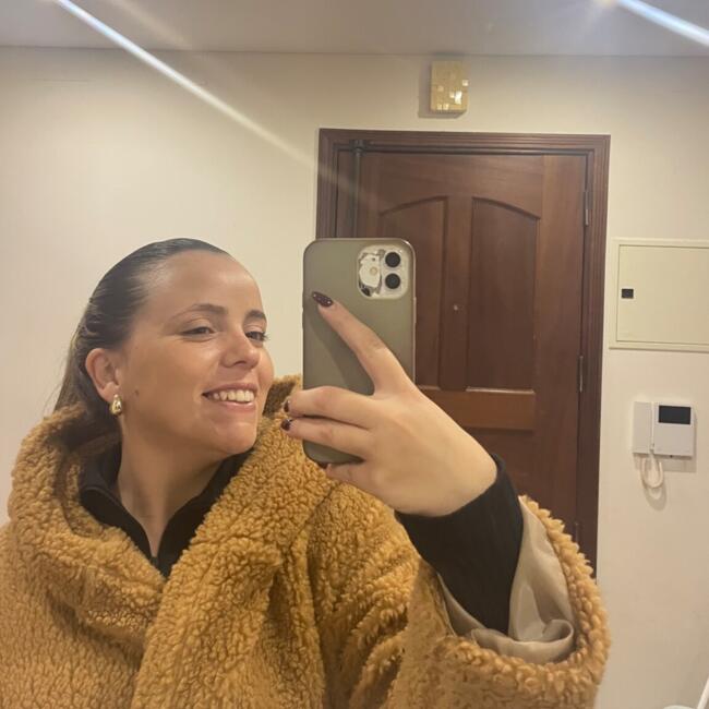 Babysitter in Seixal: Rita