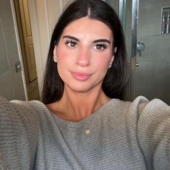 Babysitter Melbourne: Anastasia