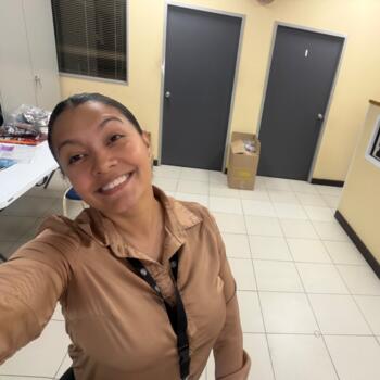 Babysitting job in Diego Martin: Melissa