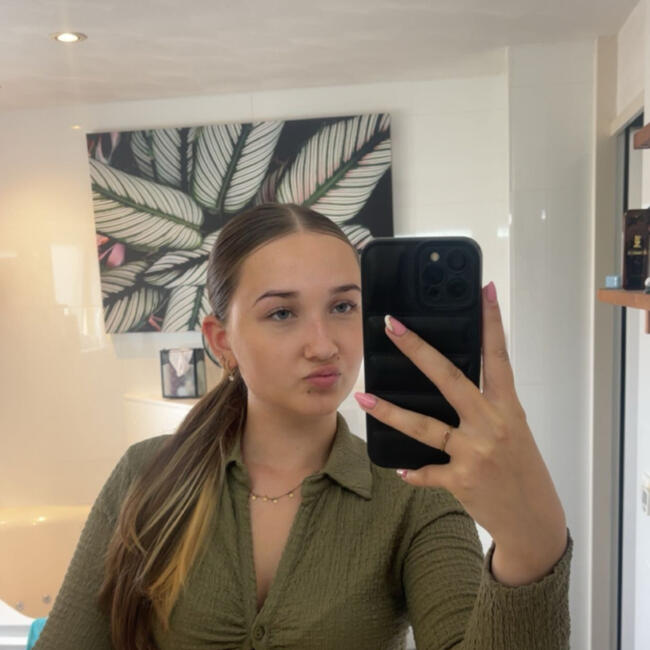 Babysitter in Almere Stad: Senna