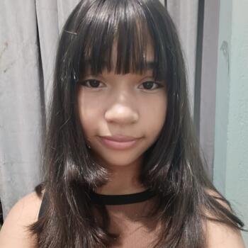 Babá em Balneário Camboriú: Déborah