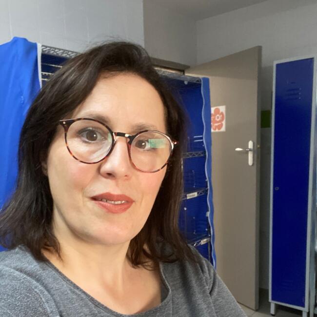 Babysitter in Narbonne: Enkeleta