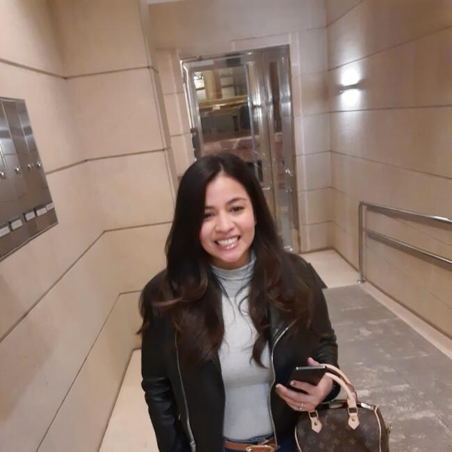 Babysitter in Albacete: Mariel