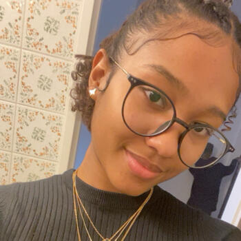 Babysitter Bellach: Chaitanya