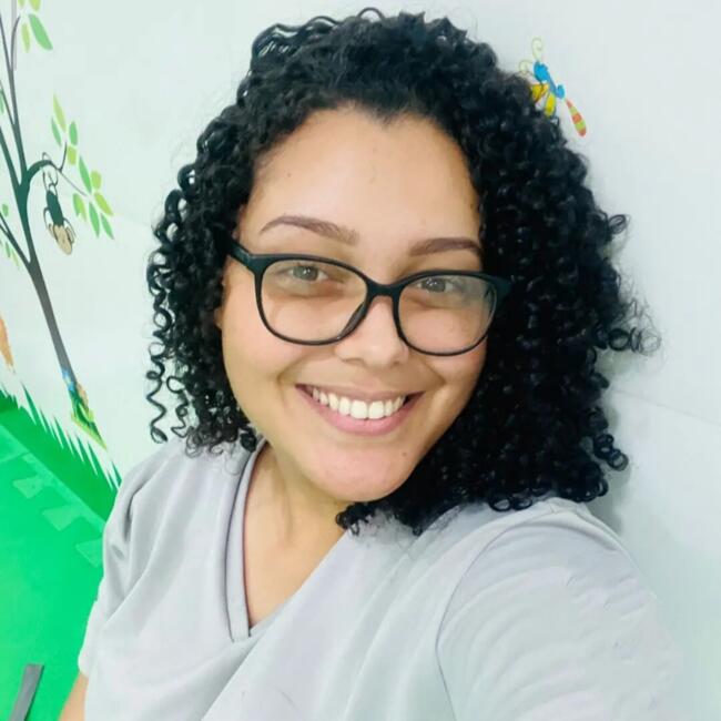 Babá em Rio de Janeiro: Camila