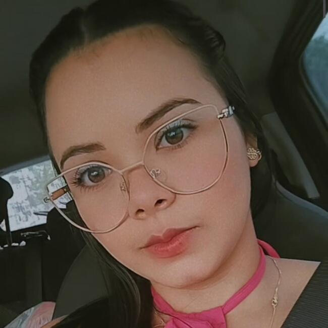 Babá em Caucaia: Aucijane