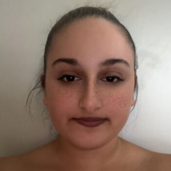 Babysitter in Herstal: Lara