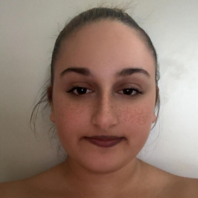 Babysitter in Herstal: Lara