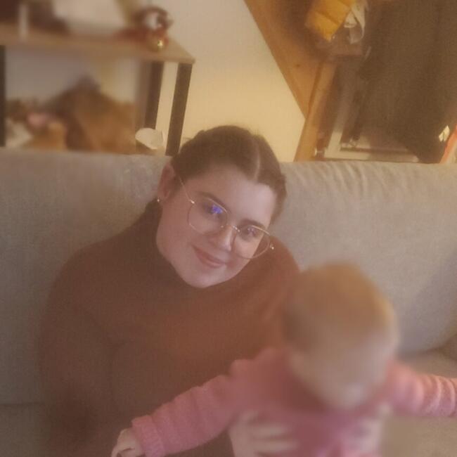 Babysitter in Compiègne: Malicia