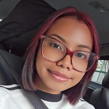 Babysitter in Singapore Island: Mai