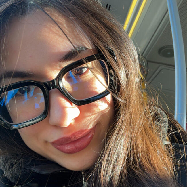 Baby-sitter in Montréal: Nouhaila