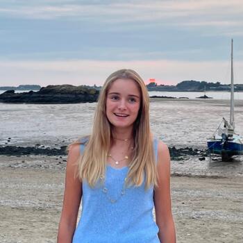 Baby-sitter Versailles: Constance