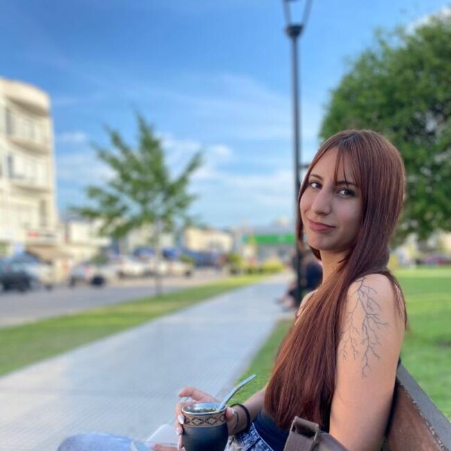 Niñera en Pilar: Paula