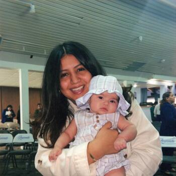 Babysitter in Hubbard (Oregon): Crista