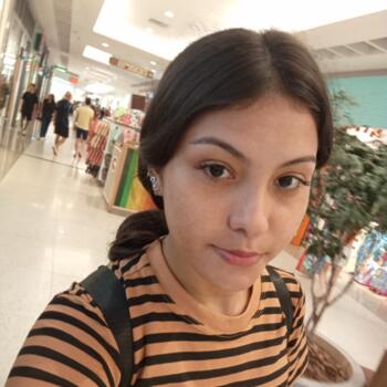 Babá em Raposa (Raposa): Ana Beatriz