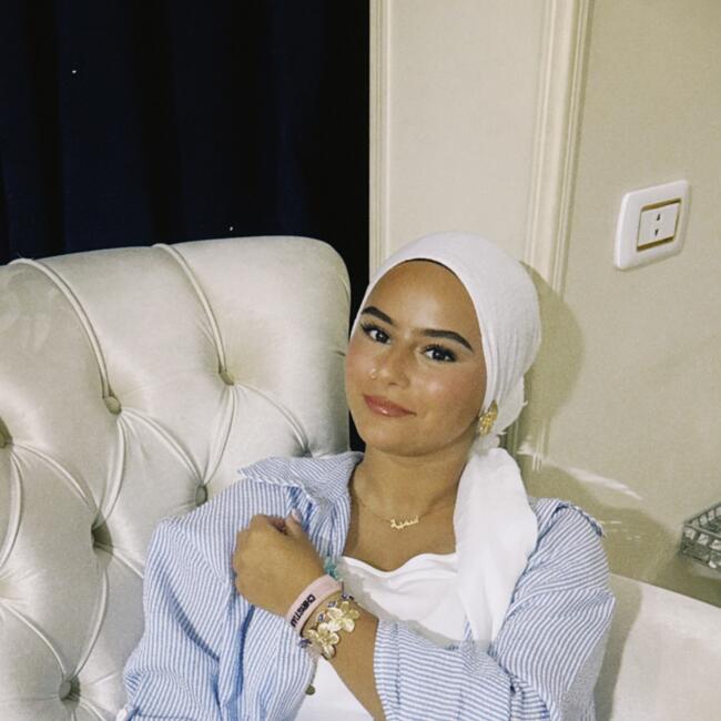 Babysitter in Saint-Ouen: Soumia