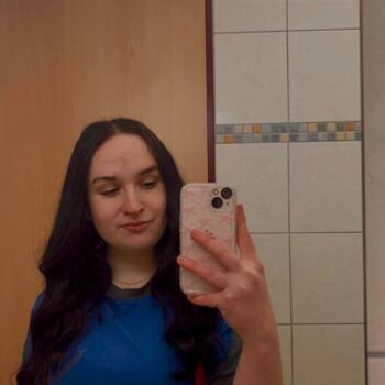 Babysitter in Lengenfeld: Kimberly