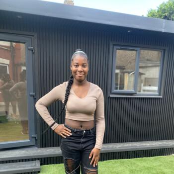 Canguro en London: Beatrice