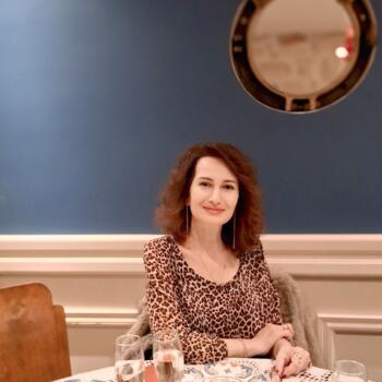 Babysitter in Tbilisi: Angela