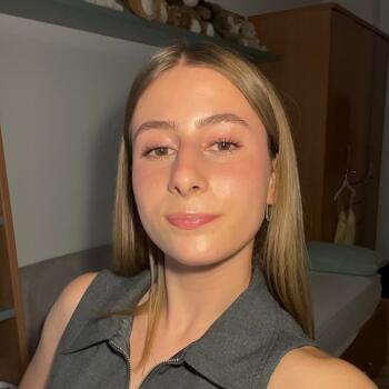 Canguro en Puebla de Vallbona: Natalia