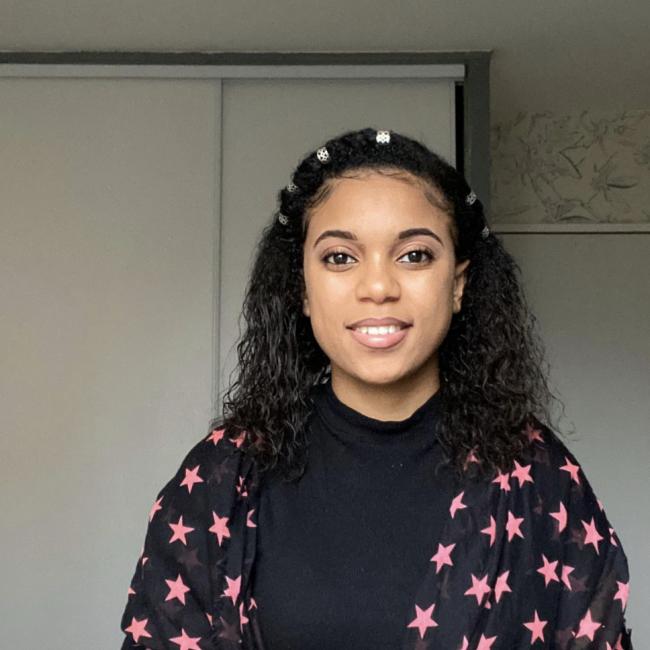 Baby-sitter in Amiens: Farza