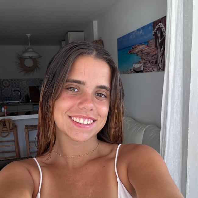 Babysitter in Oeiras: Catarina