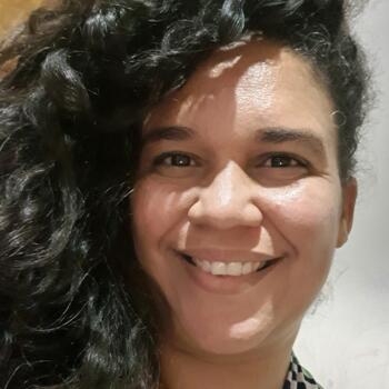 Babysitter São Paulo: Josiane