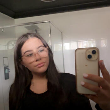 Babysitter in Wollongong: Lillian