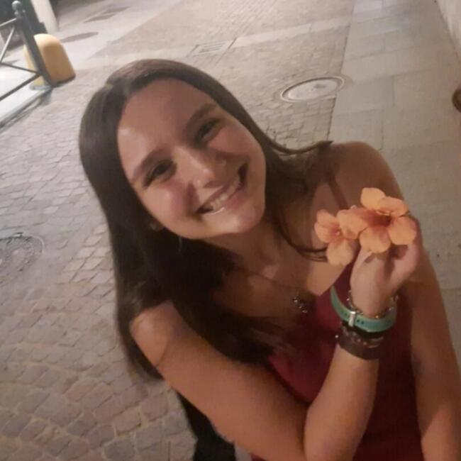 Babysitter in Grenoble: Myriam