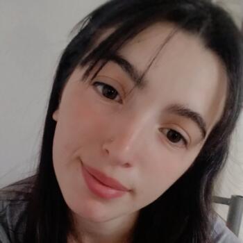 Niñera en Morón: Keila