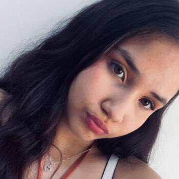 Babá em Goiânia: Ana clara