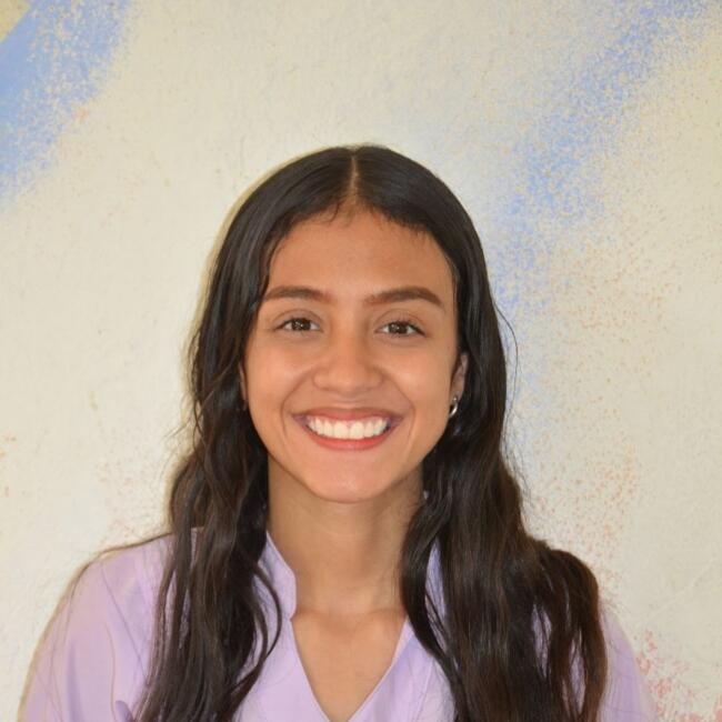 Baby-sitter in Santa Marta: Karol