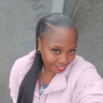 Babysitter Soweto: Shilah