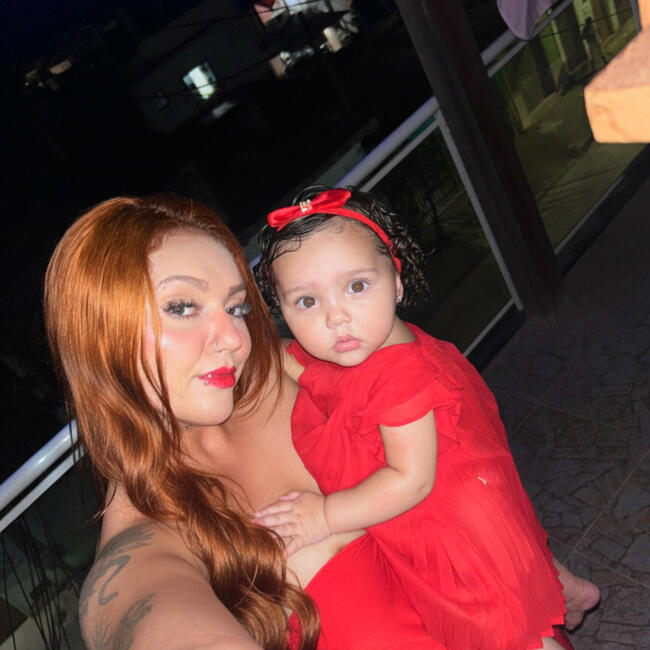 Babysitter in Niterói: Pamela