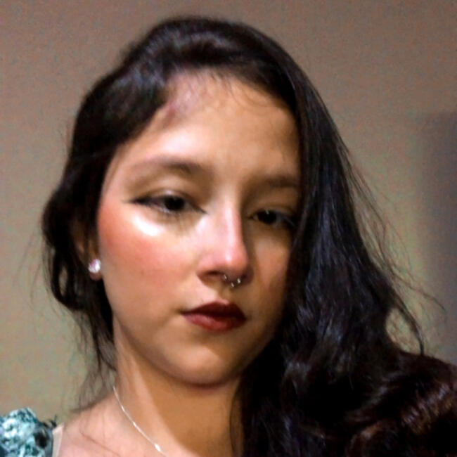 Babá em Pouso Alegre: Jayne