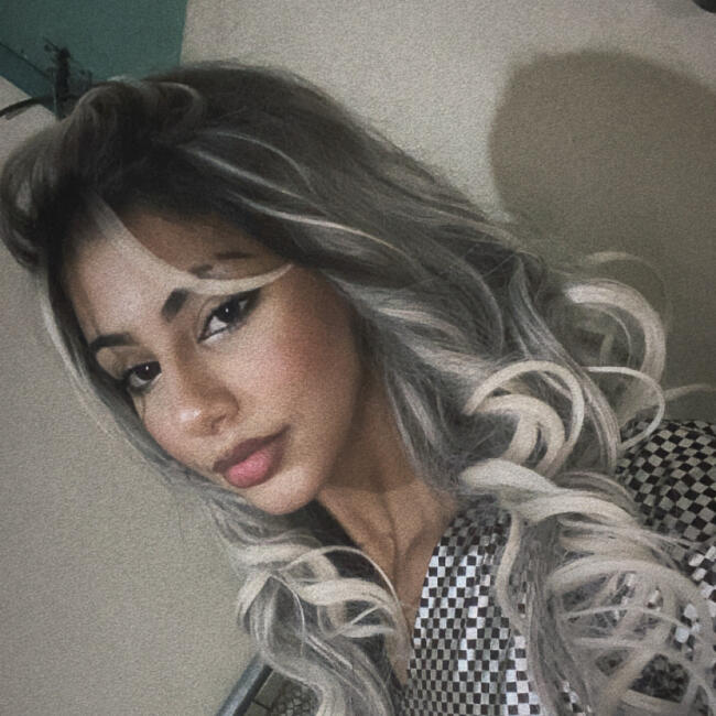 جليسة أطفال في الدار البيضاء: Nora