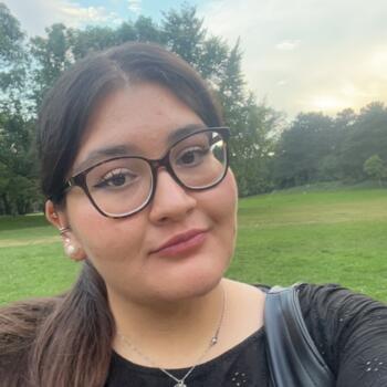 Babysitter Wien: Pakize