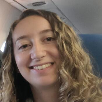 Babysitter in Ancenis: Maud