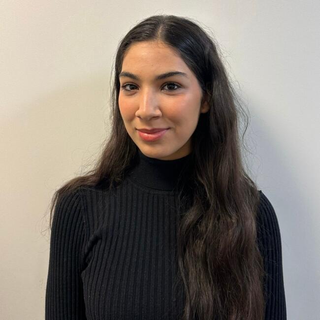 Babysitter in Nanterre: Salma